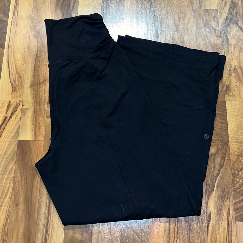 Lululemon wide leg yoga pants